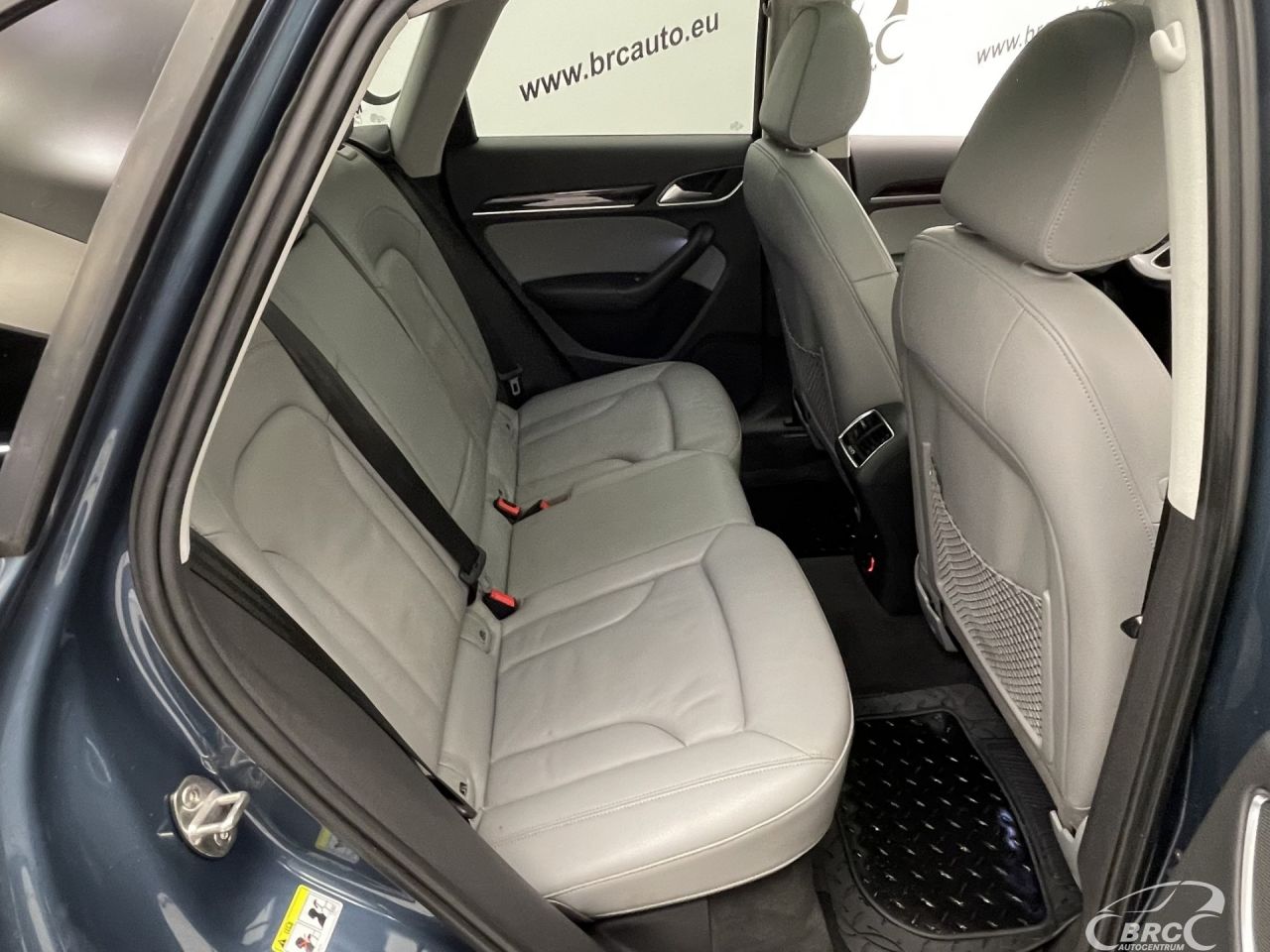 Audi Q3 | 9