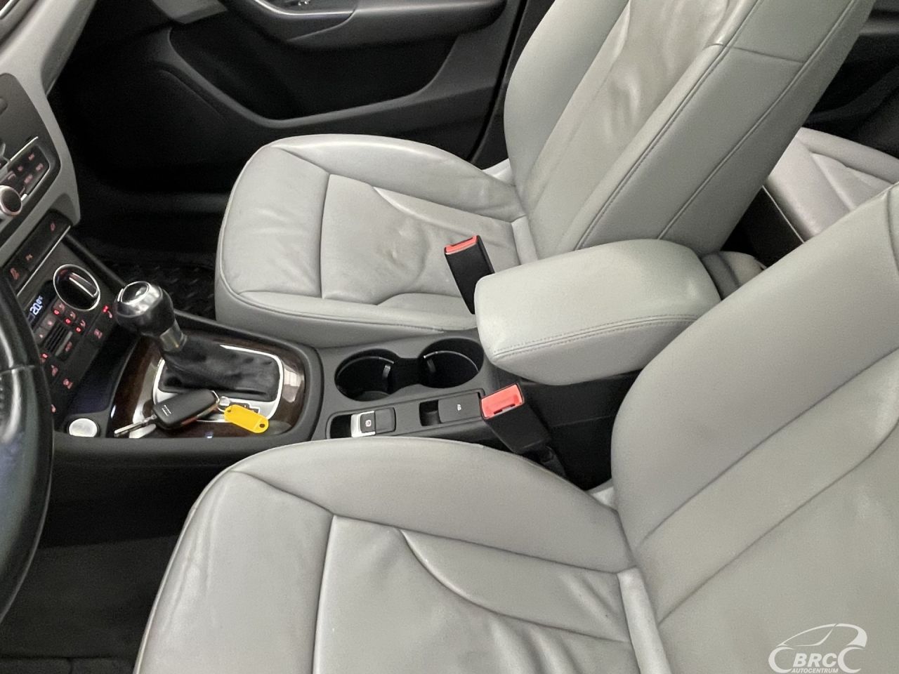 Audi Q3 | 22