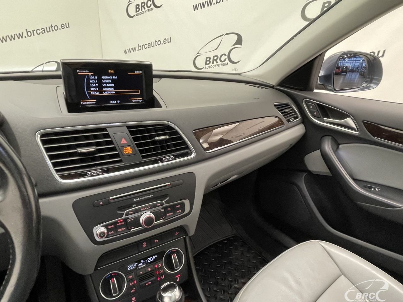 Audi Q3 | 25