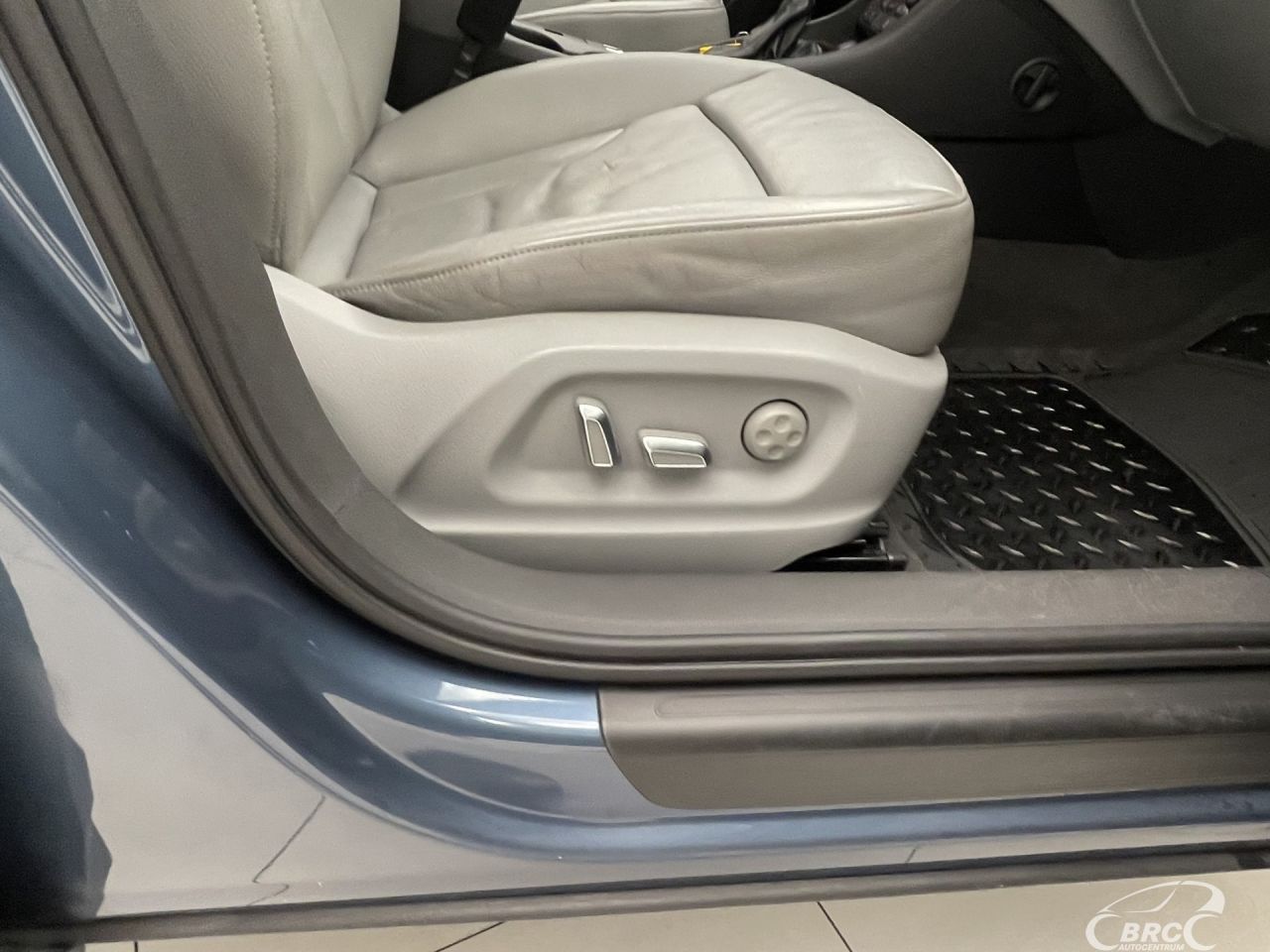 Audi Q3 | 5