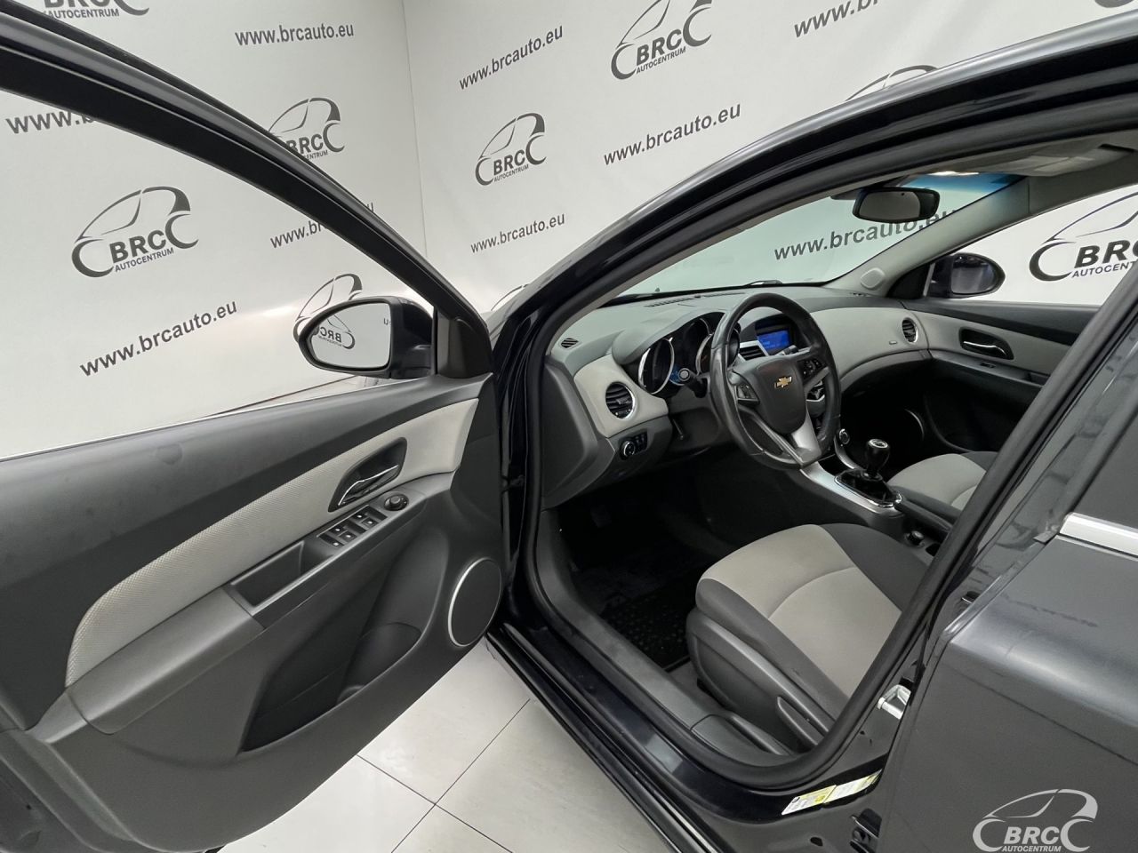 Chevrolet Cruze | 17