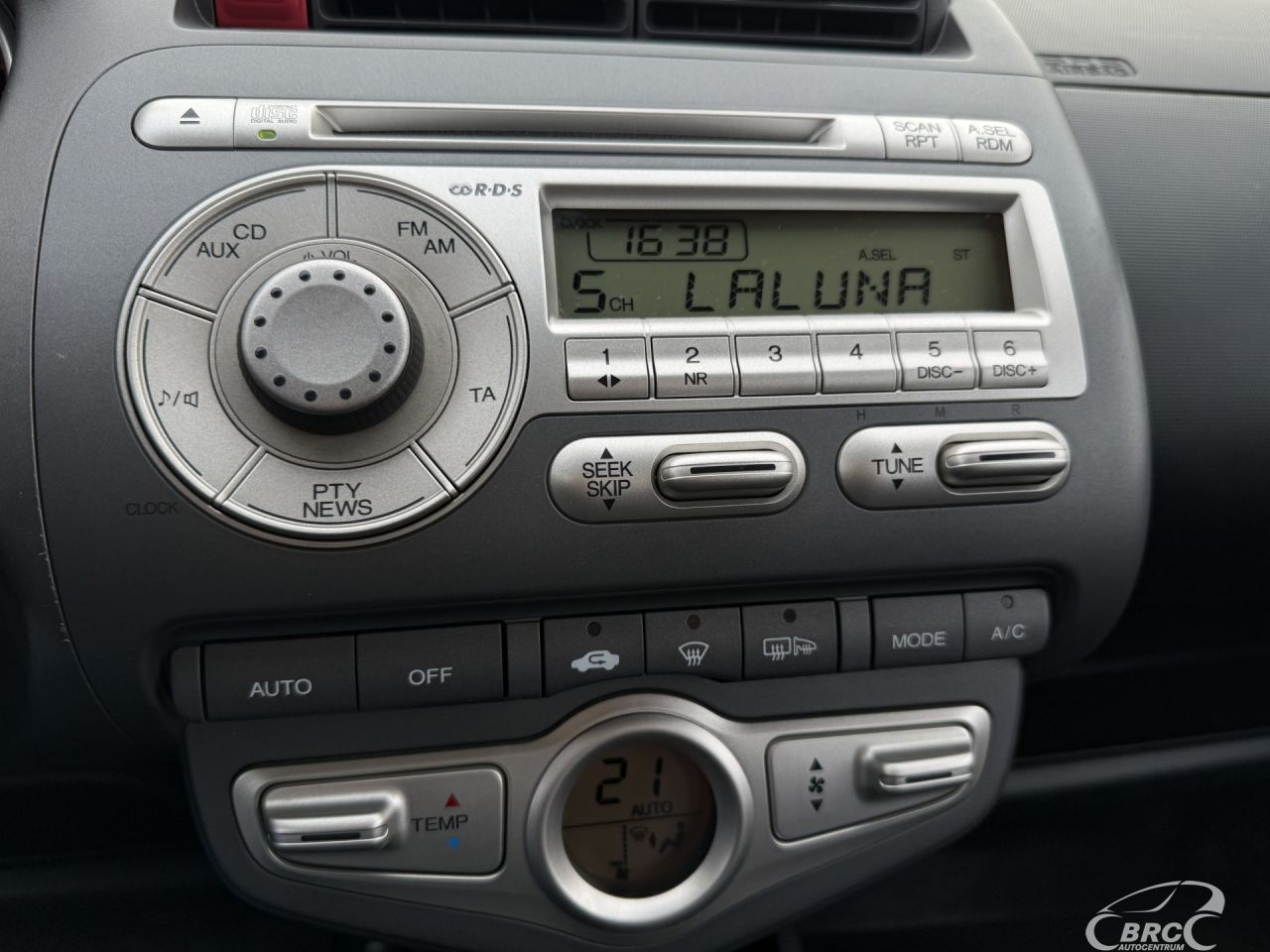 Honda Jazz | 21