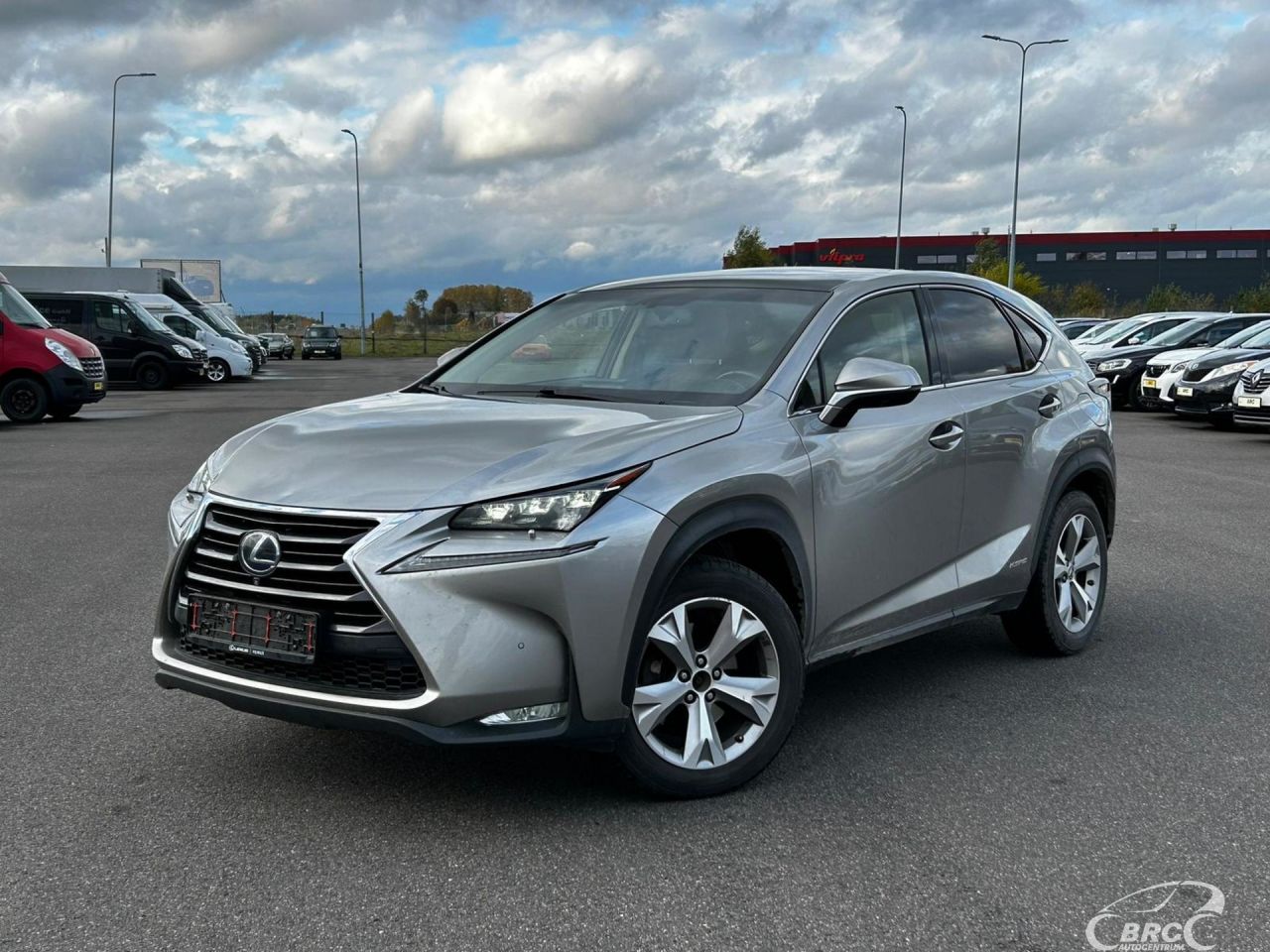 Lexus NX 300h | 0