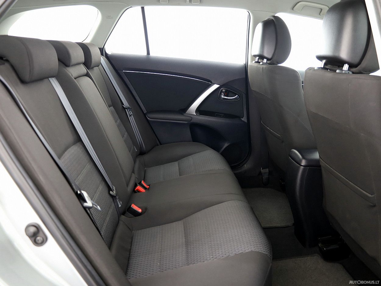 Toyota Avensis | 6