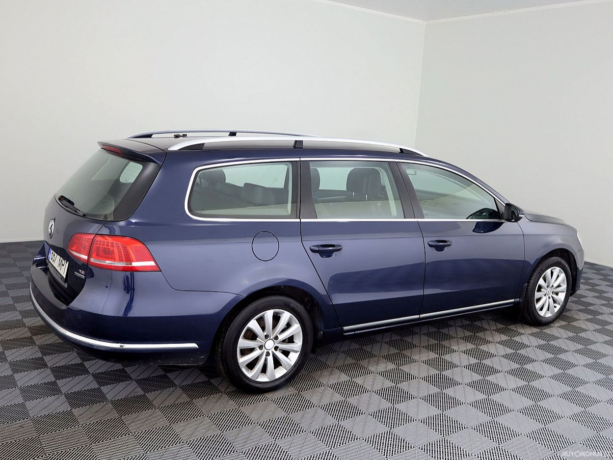 Volkswagen Passat | 2