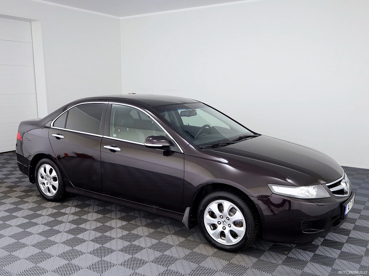 Honda Accord, 2.0 l., sedanas