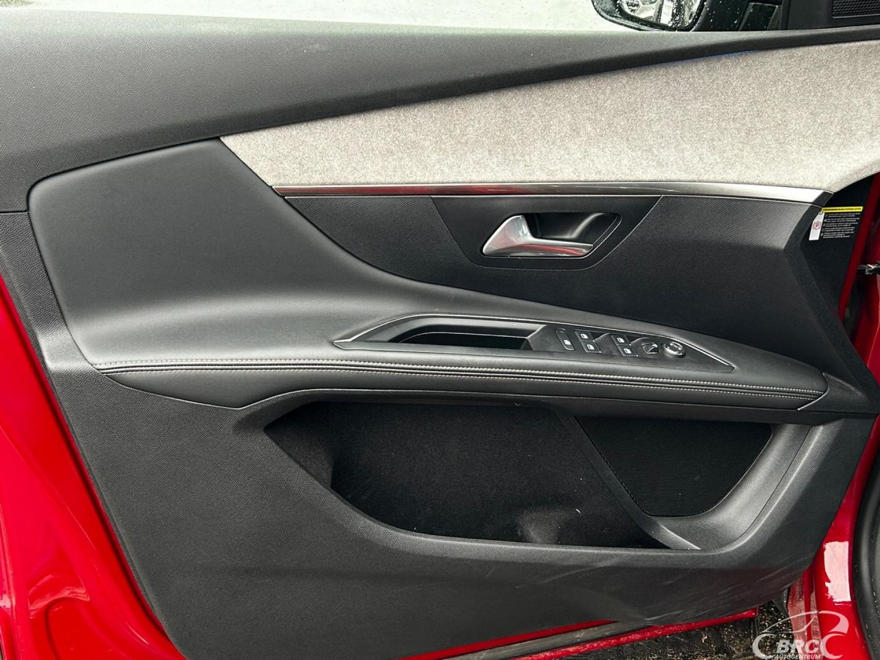 Peugeot 5008 | 12