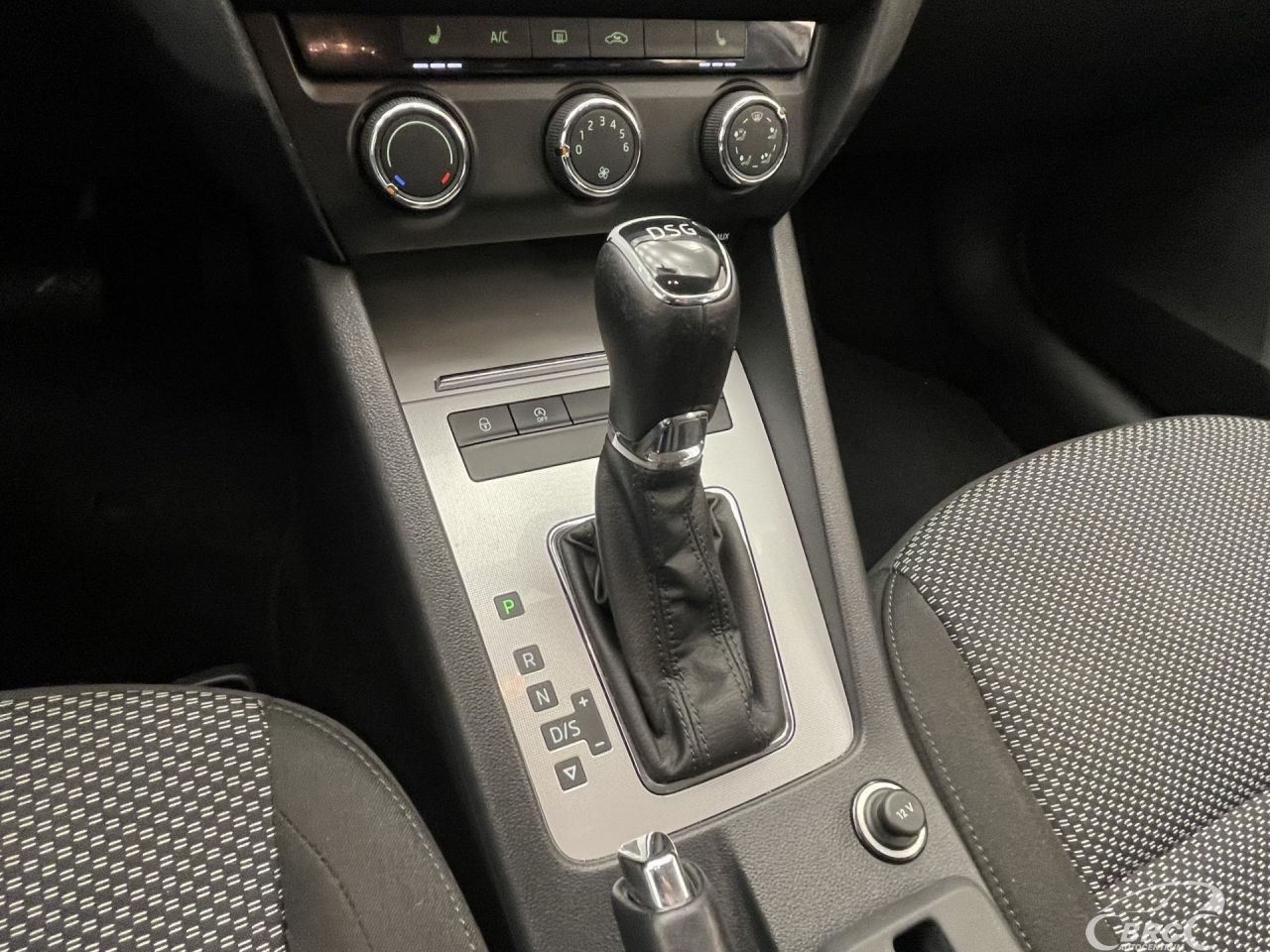 Skoda Octavia | 24
