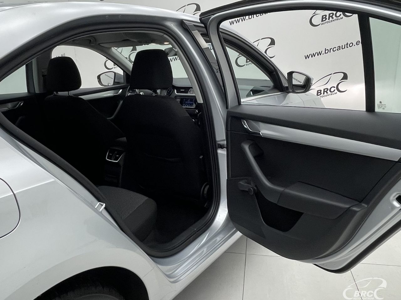 Skoda Octavia | 11