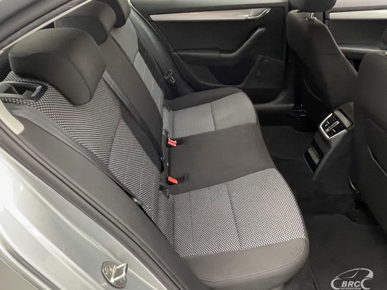 Skoda Octavia | 9