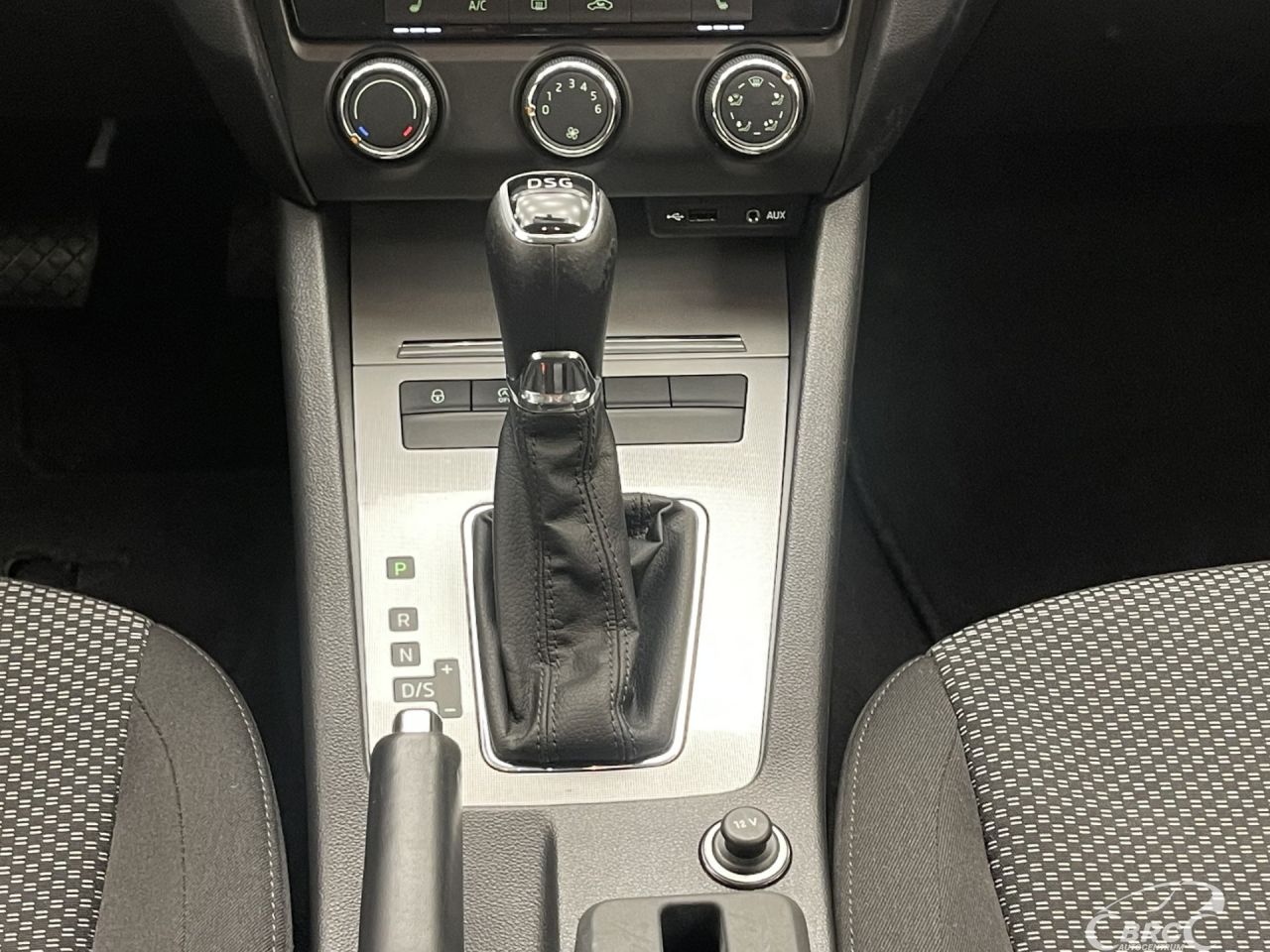 Skoda Octavia | 16