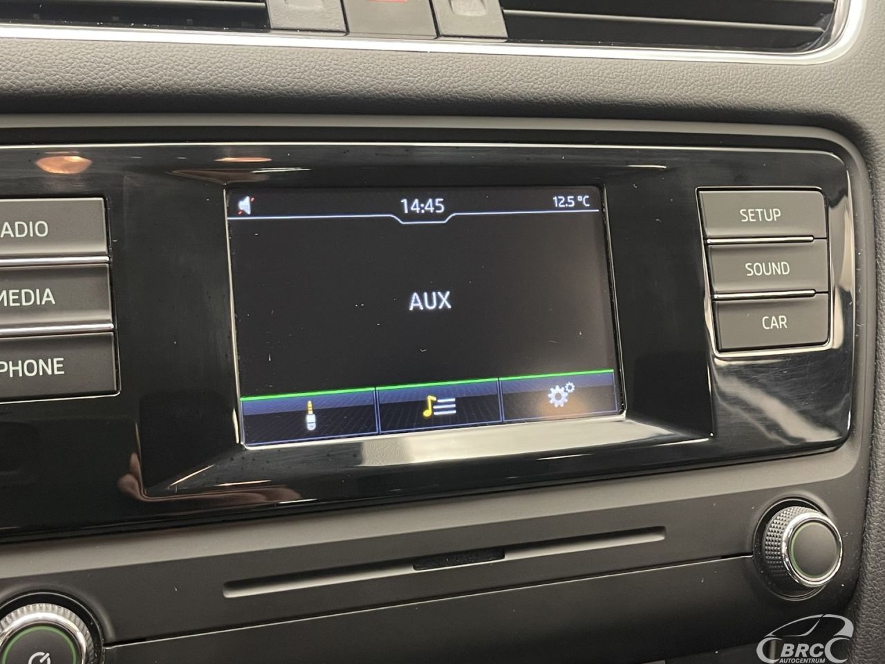 Skoda Octavia | 33
