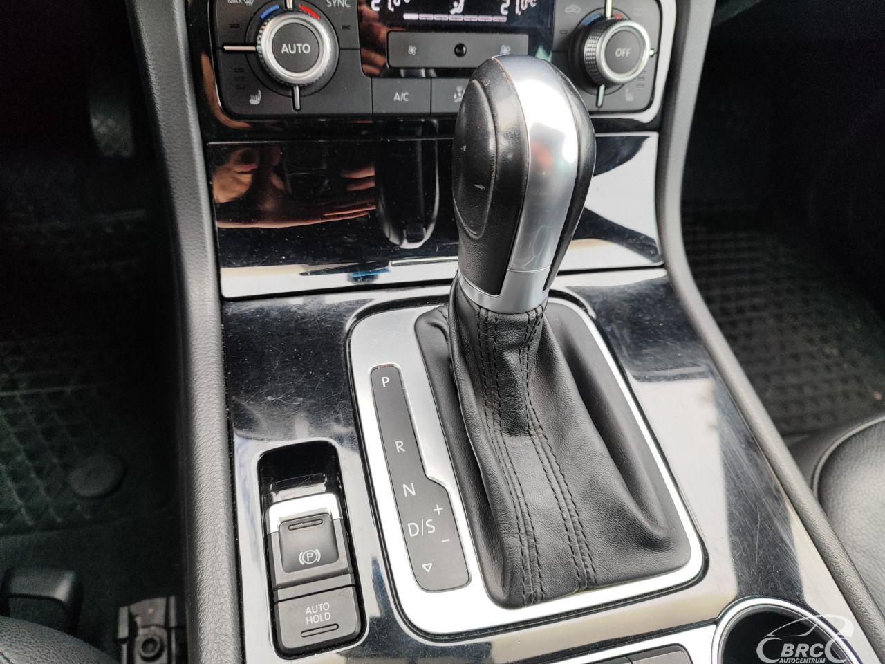 Volkswagen Touareg | 33