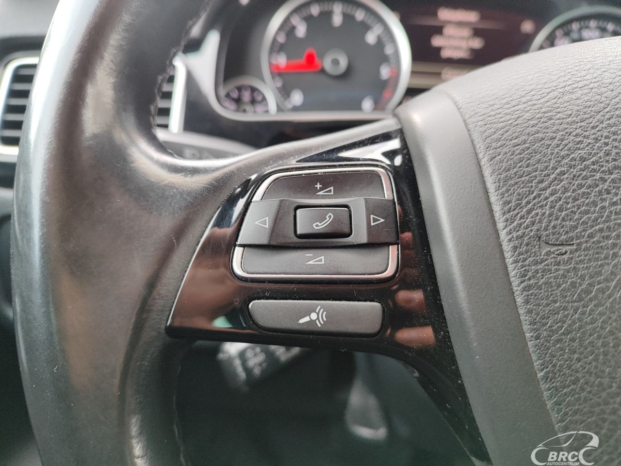 Volkswagen Touareg | 25