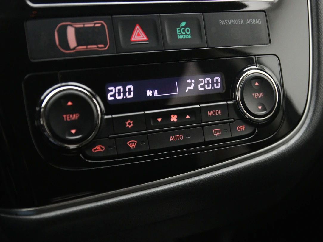 Mitsubishi Outlander | 18