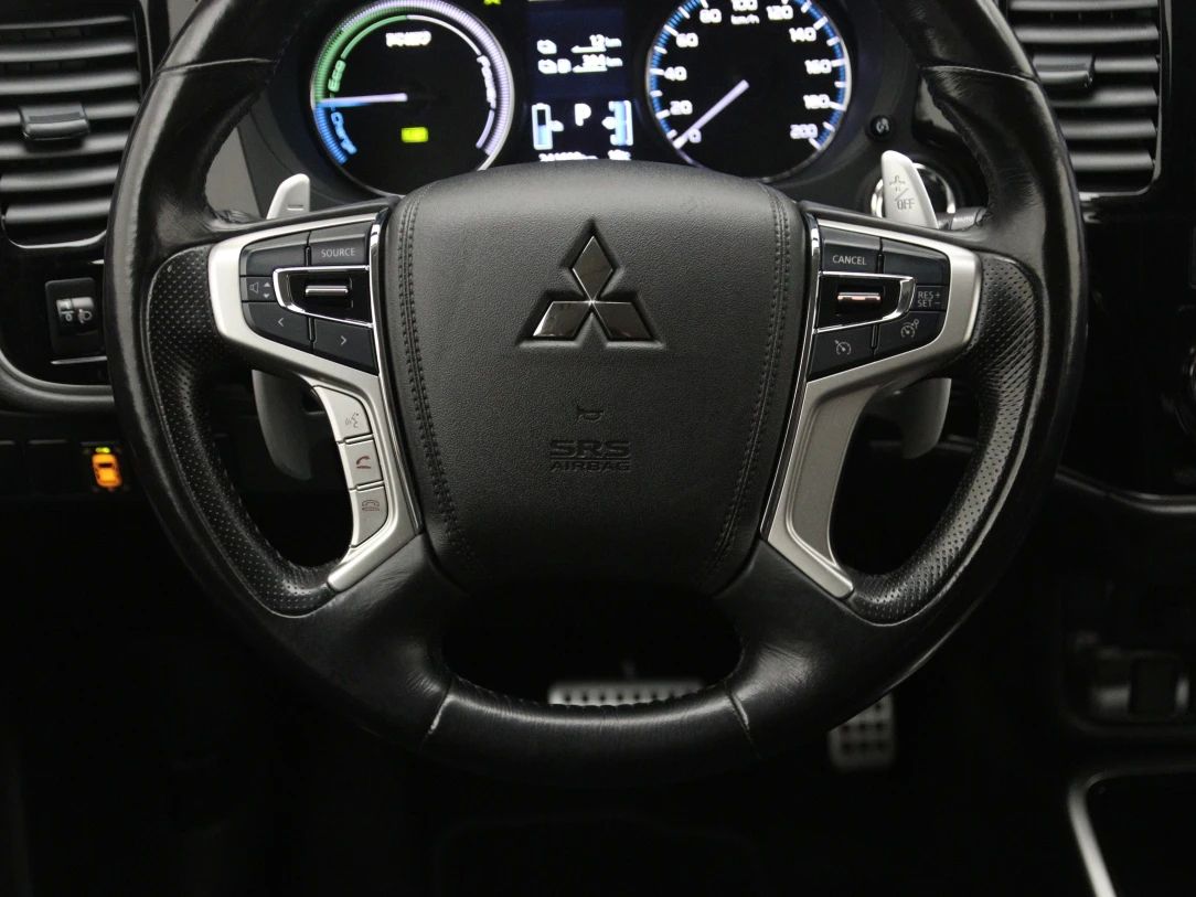Mitsubishi Outlander | 16