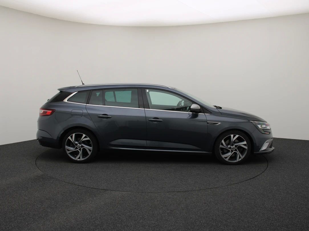 Renault Megane | 8