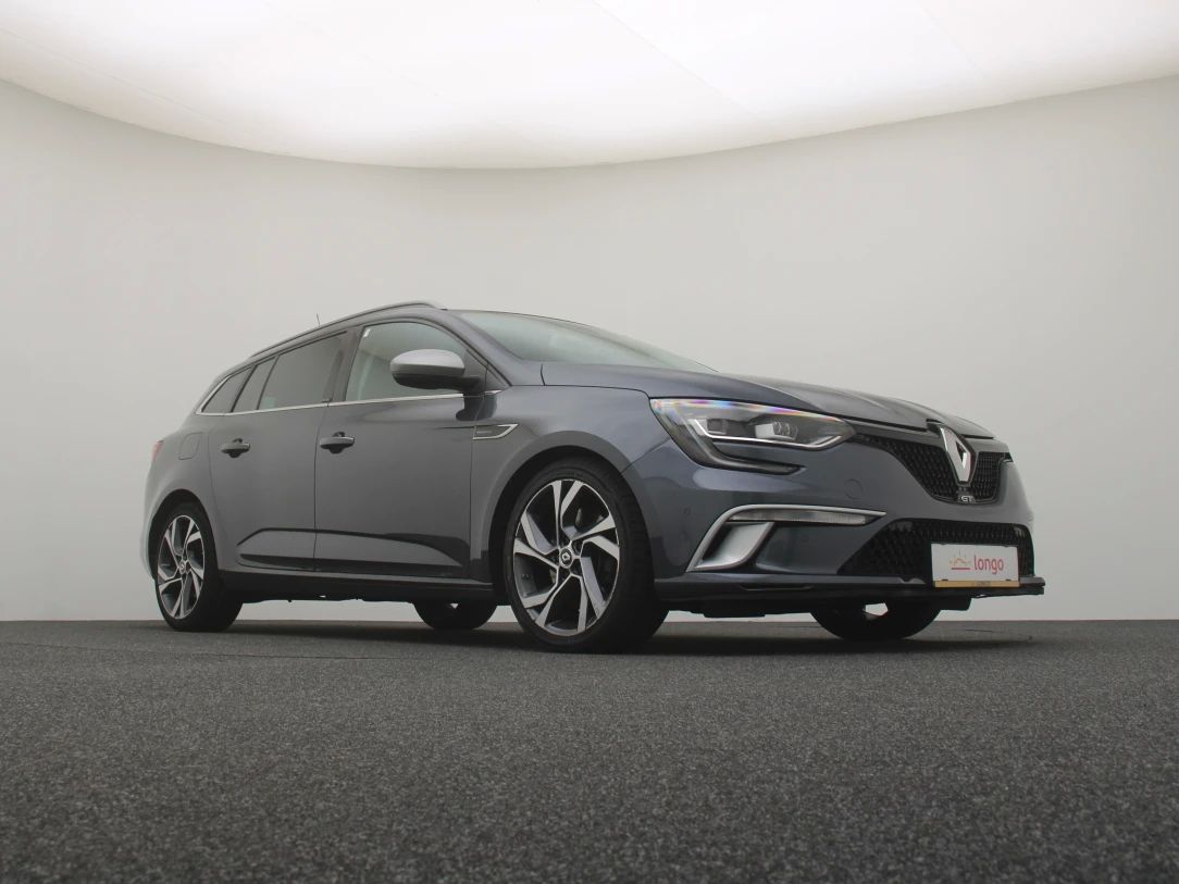 Renault Megane | 10