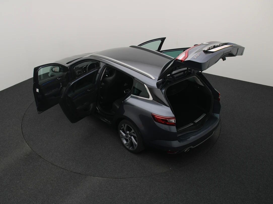 Renault Megane | 12