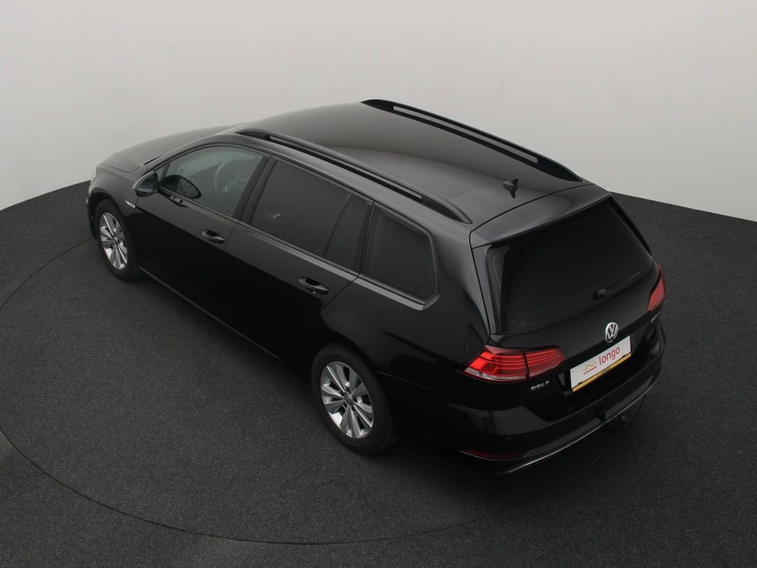 Volkswagen Golf | 11