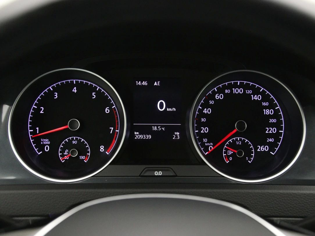 Volkswagen Golf | 17