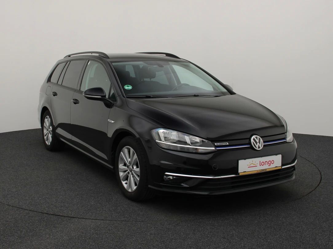 Volkswagen Golf | 9