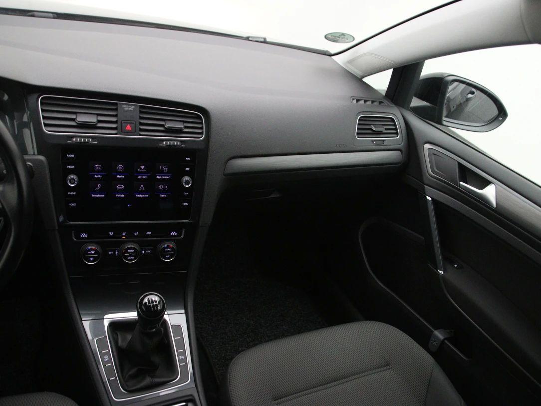 Volkswagen Golf | 19