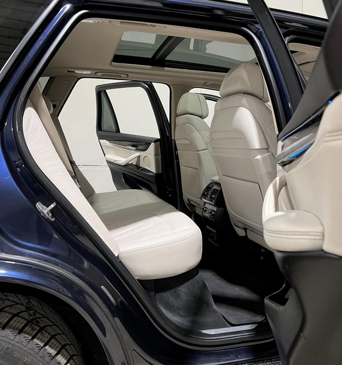 BMW X5 | 6