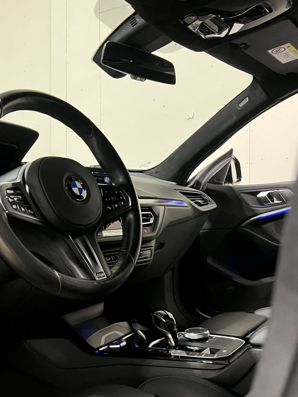 BMW 218 | 6