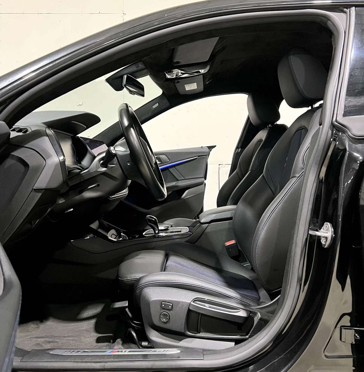 BMW 218 | 4