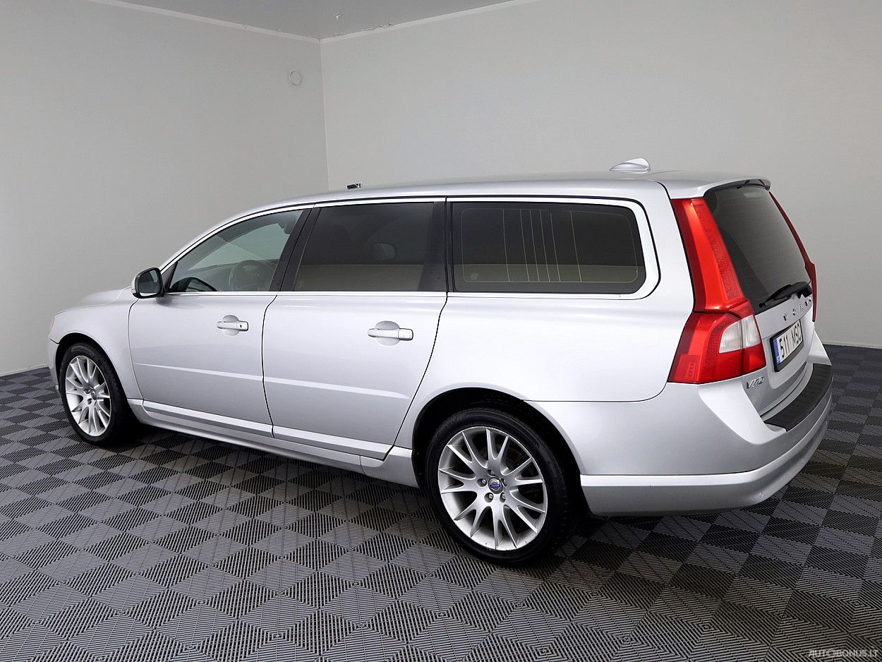 Volvo V70 | 3