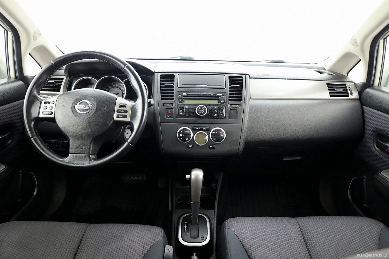 Nissan Tiida | 4