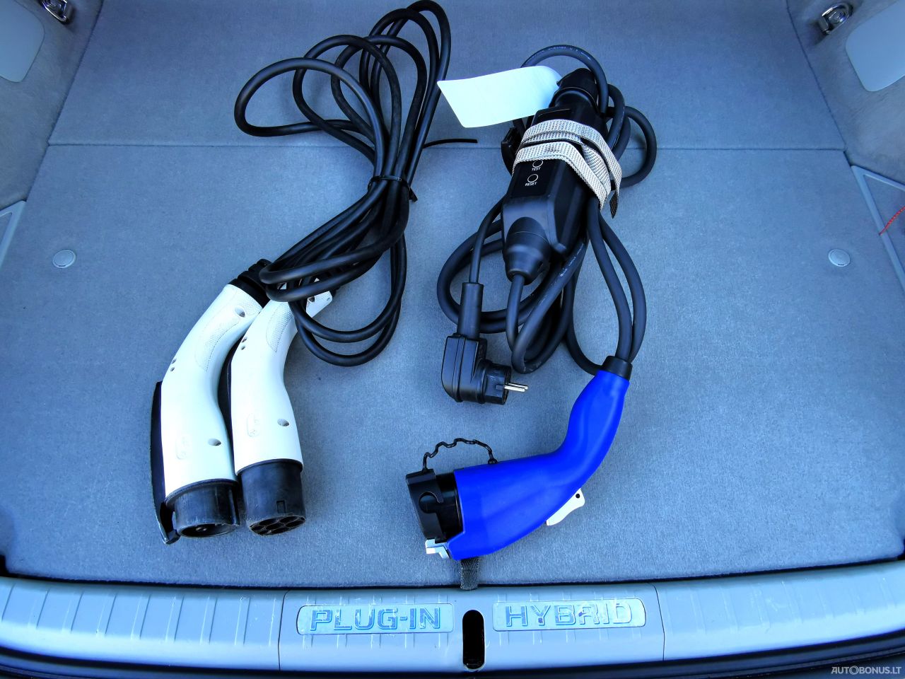 Toyota Prius | 9