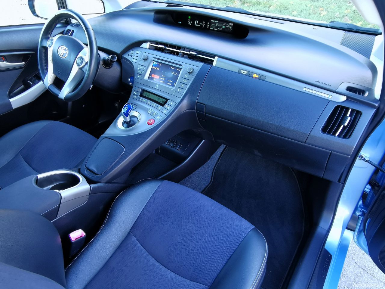 Toyota Prius | 14