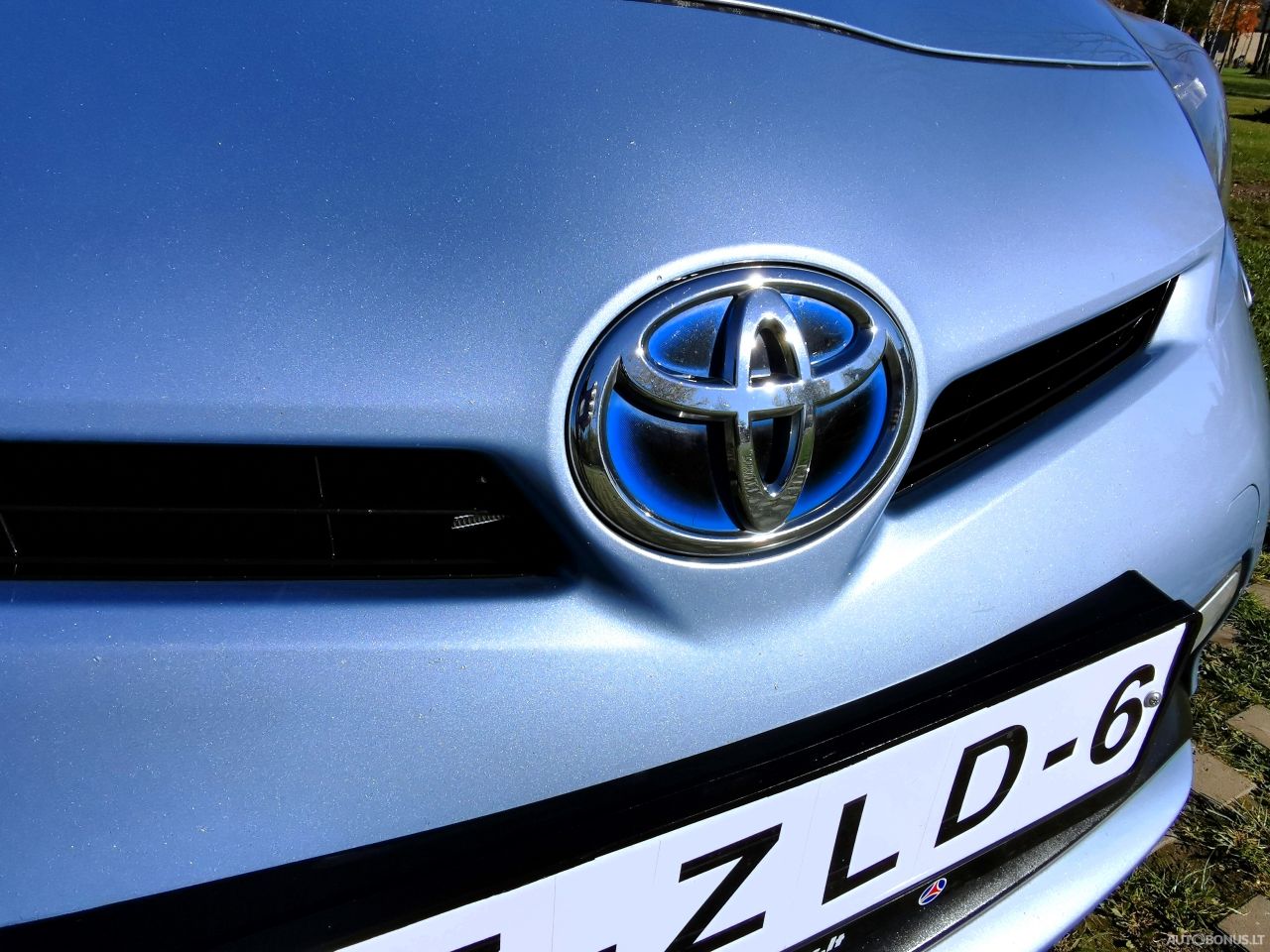 Toyota Prius | 34