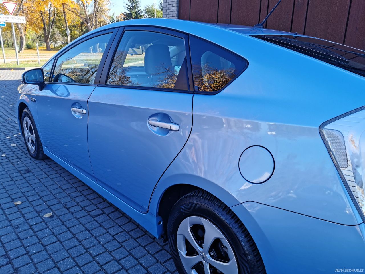 Toyota Prius | 37