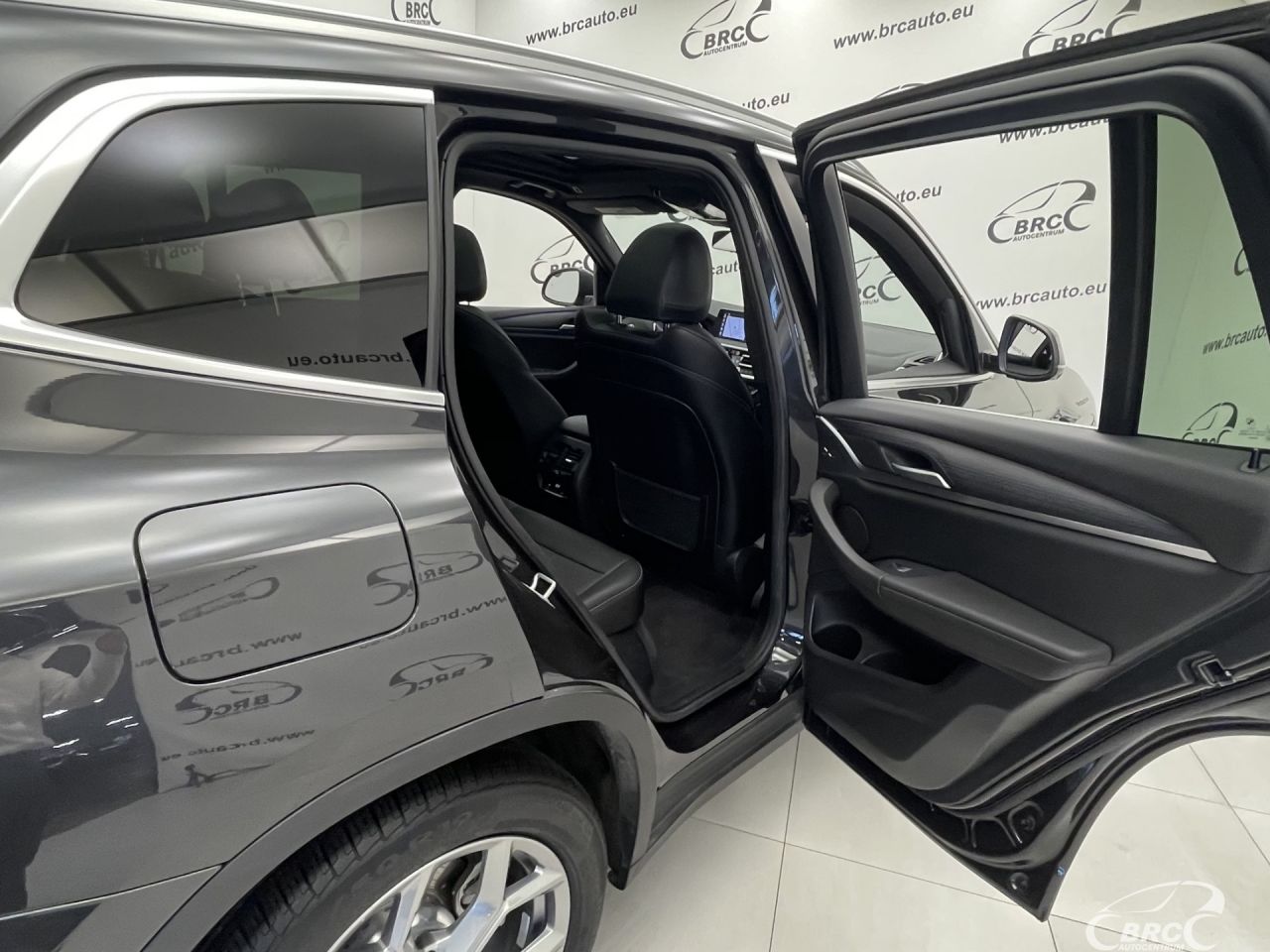 BMW X3 | 12