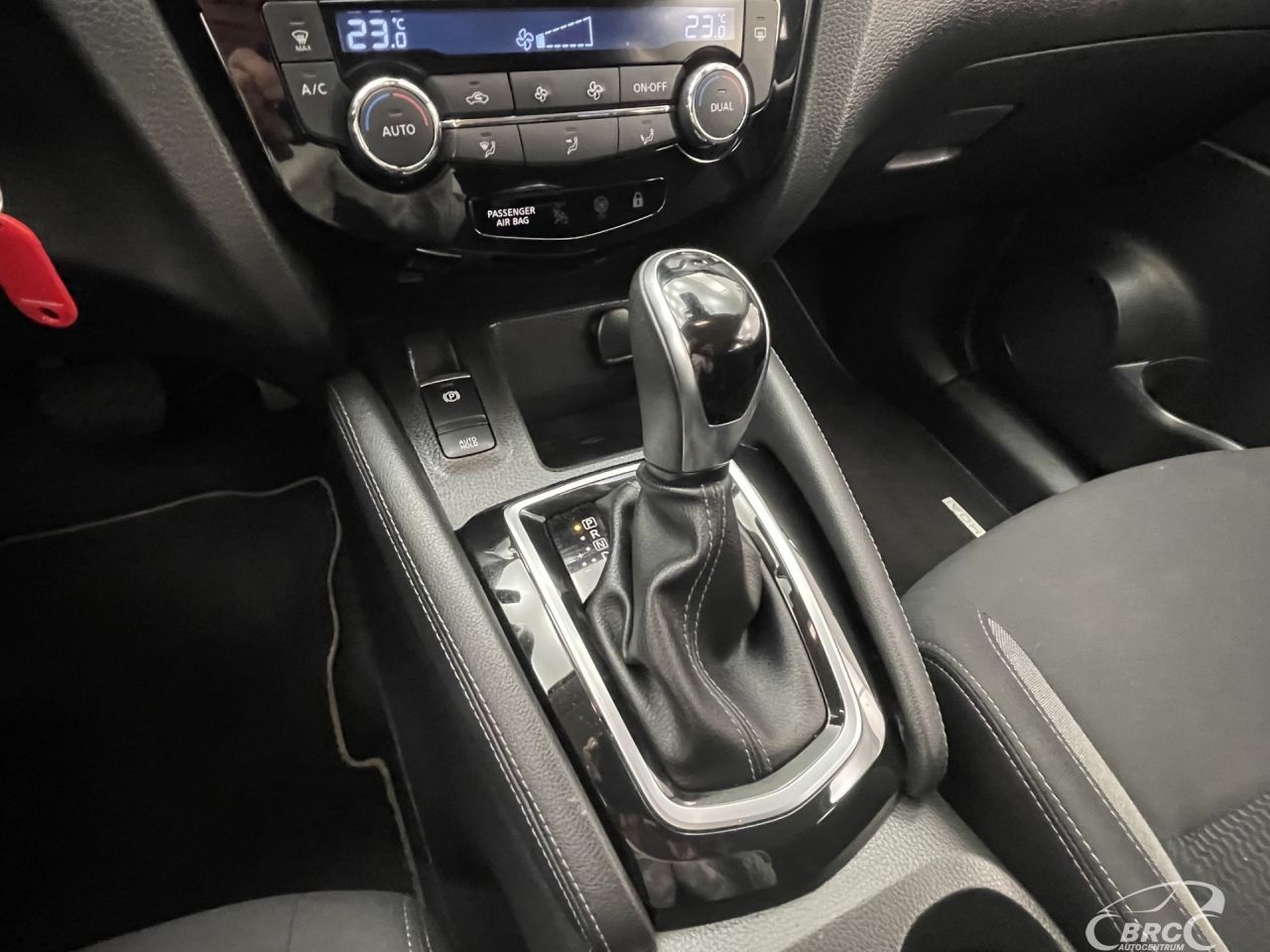 Nissan Qashqai | 25