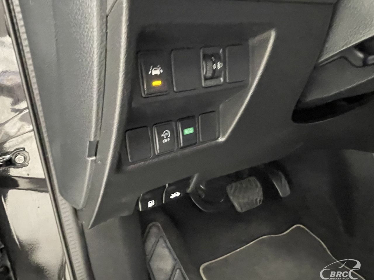 Nissan Qashqai | 24