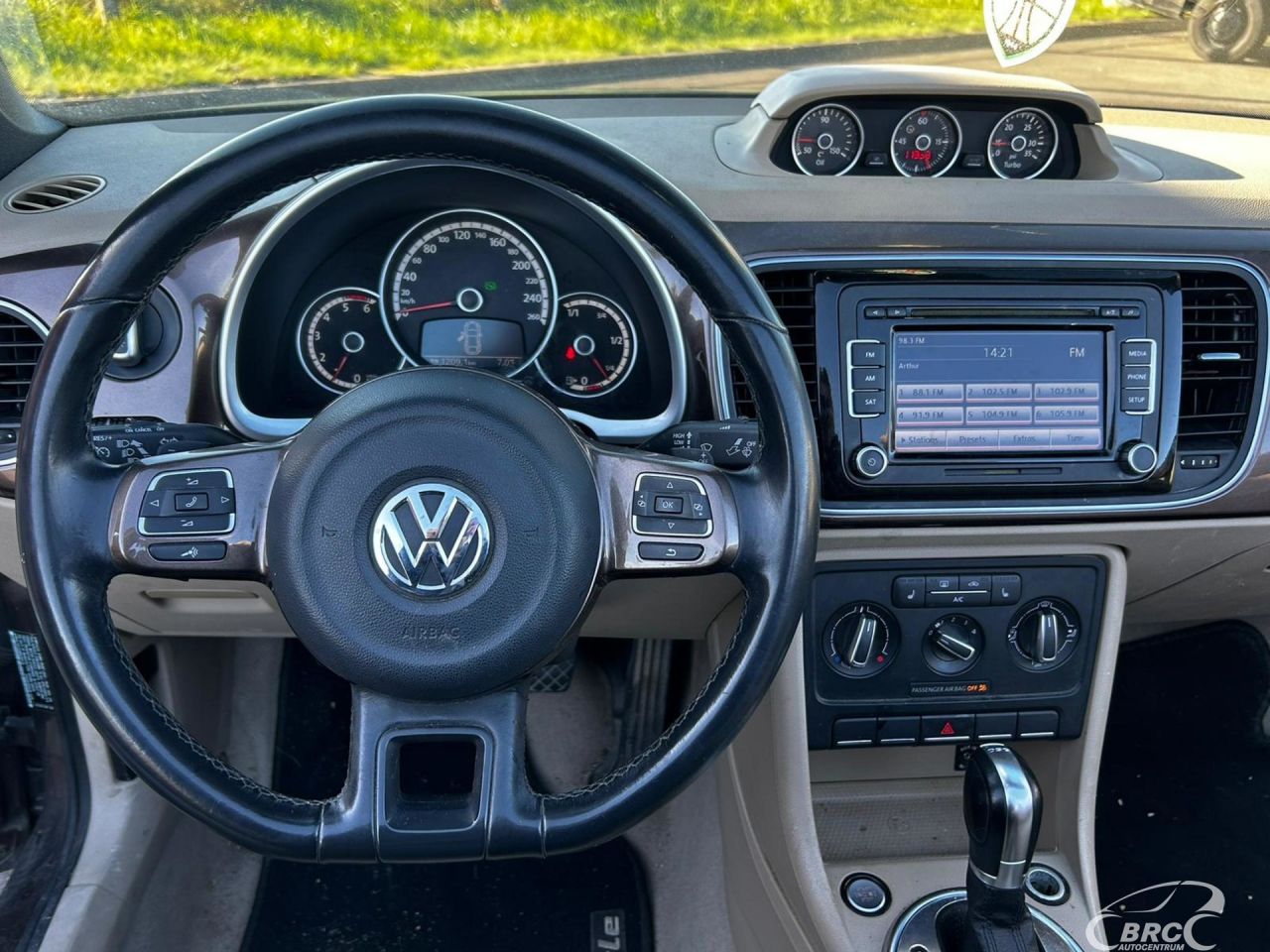 Volkswagen Beetle | 9