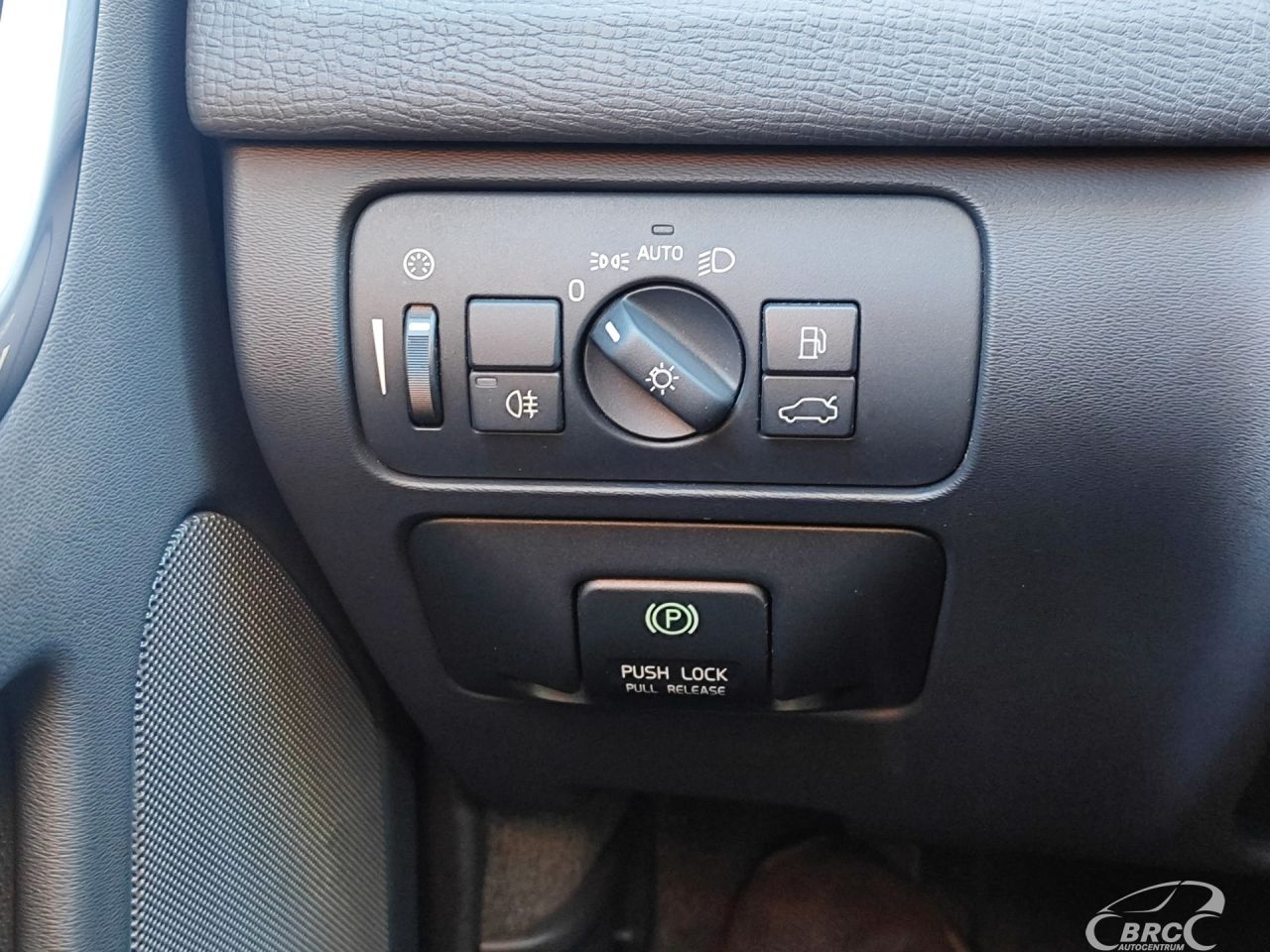 Volvo XC60 | 19