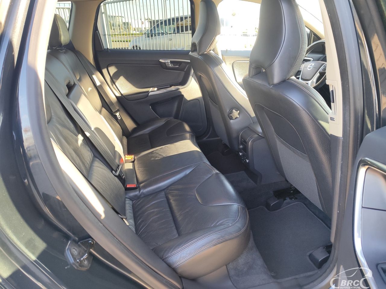 Volvo XC60 | 8