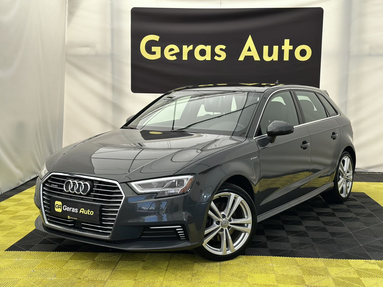 Audi A3, Хэтчбек
