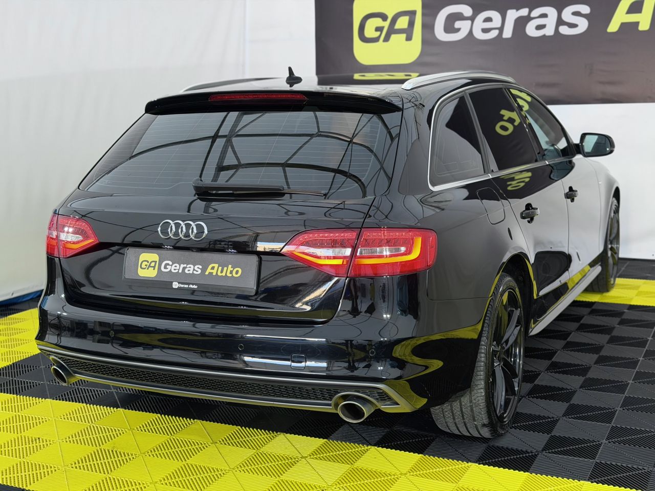 Audi A4 | 3