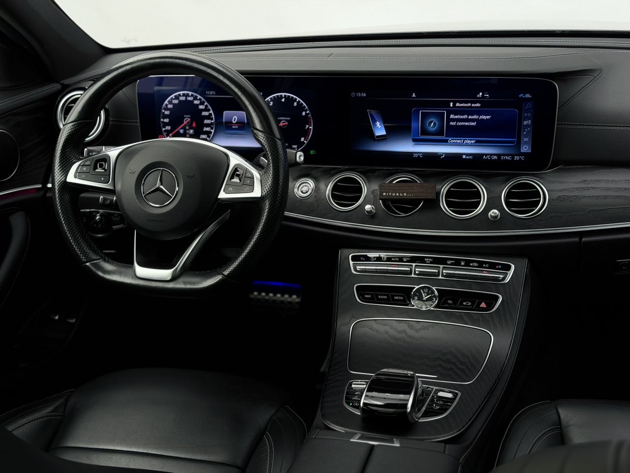 Mercedes-Benz E400 | 16