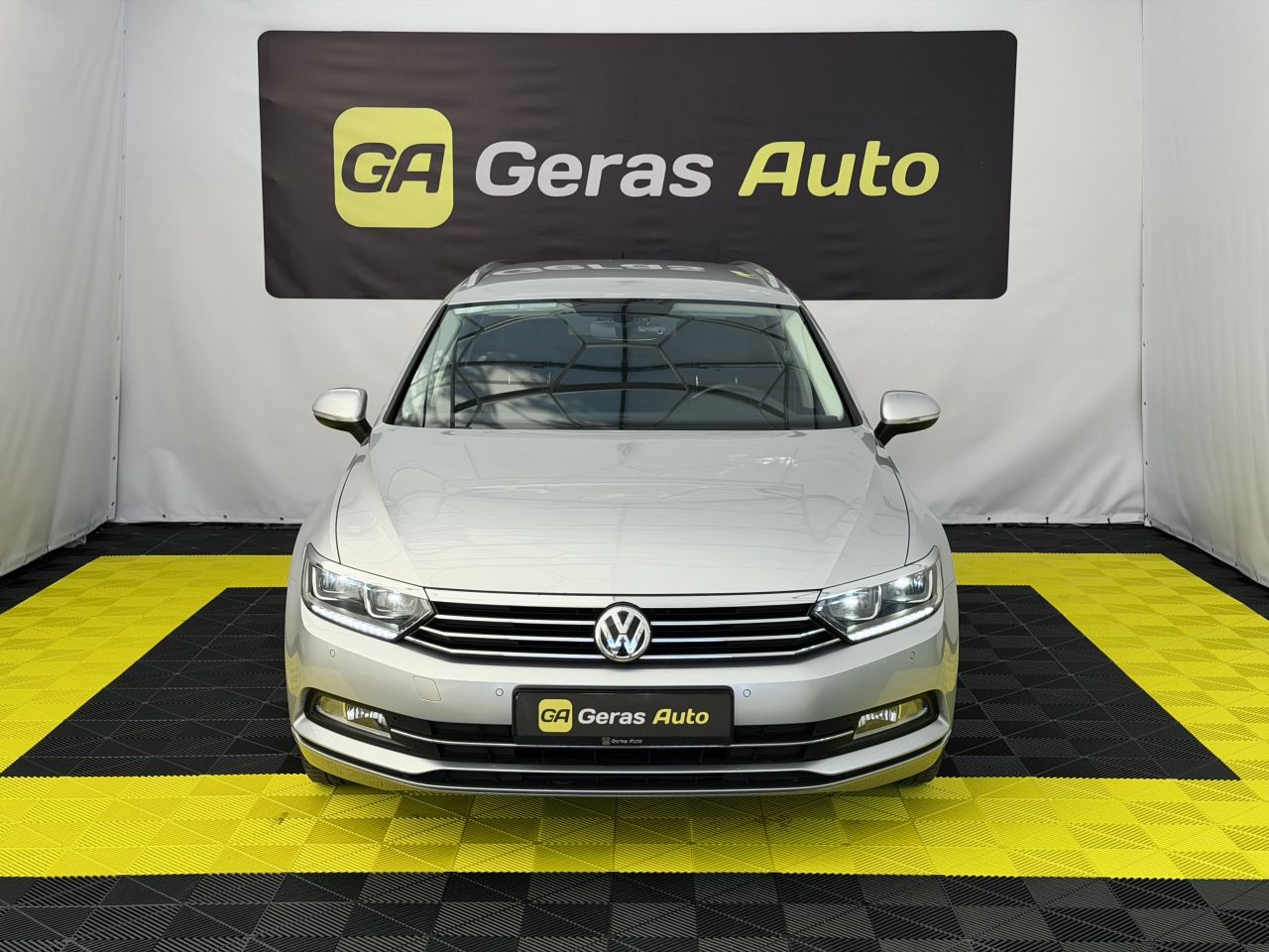 Volkswagen Passat | 2