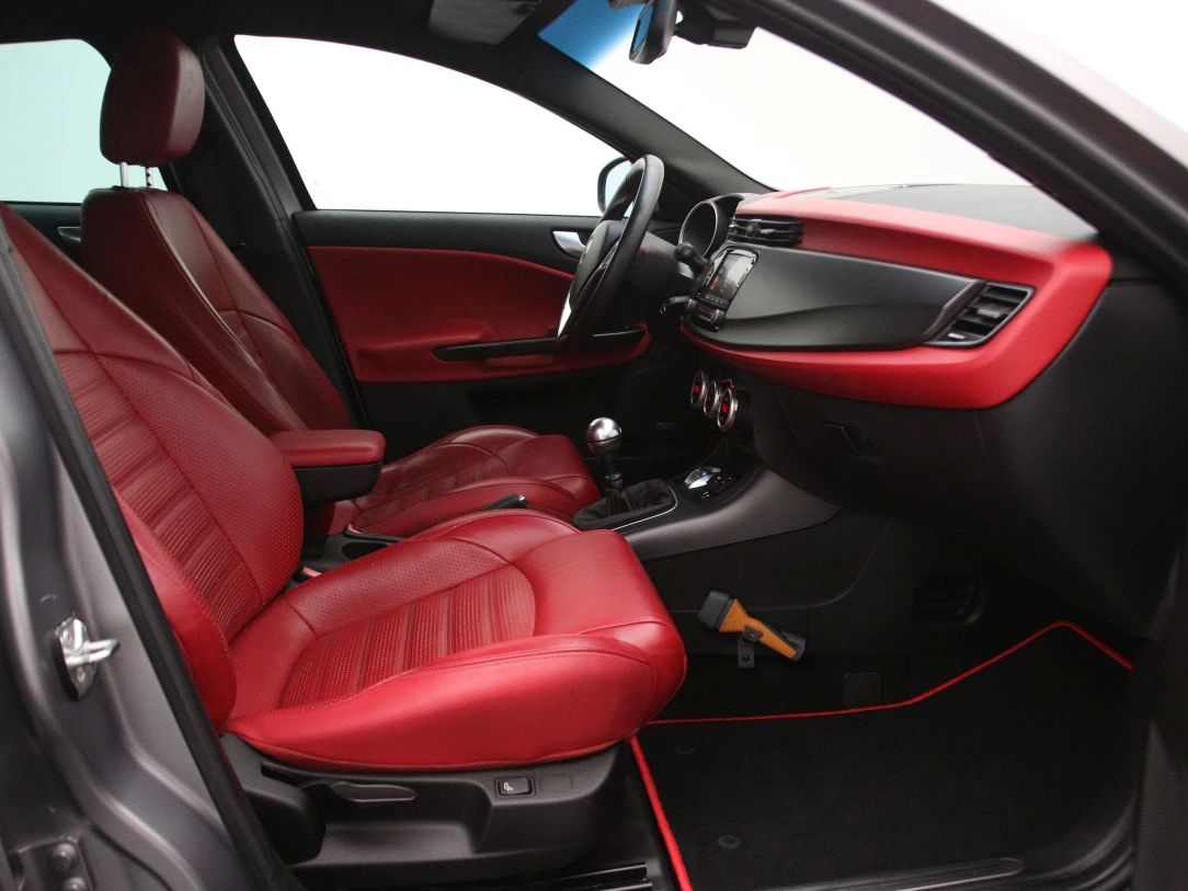 Alfa Romeo Giulietta | 13