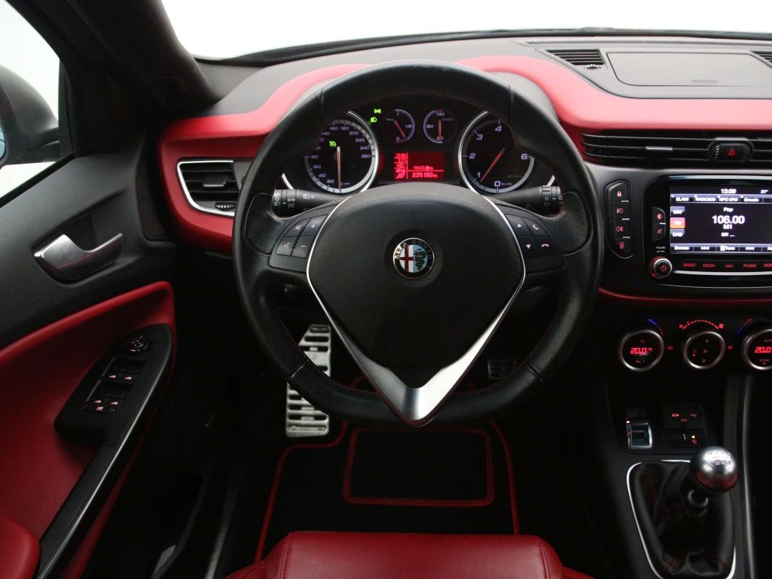 Alfa Romeo Giulietta | 16
