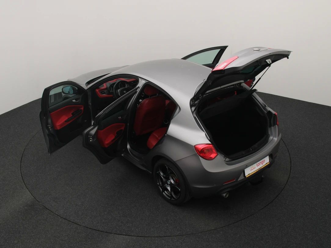Alfa Romeo Giulietta | 12