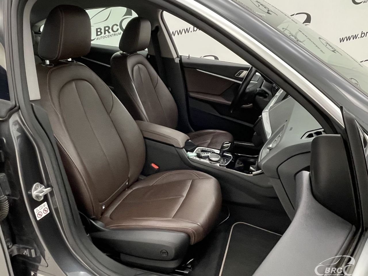 BMW 218 | 6